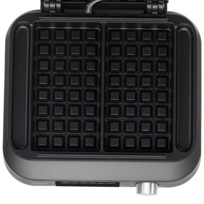 6. ADLER AD 3087 waffle maker