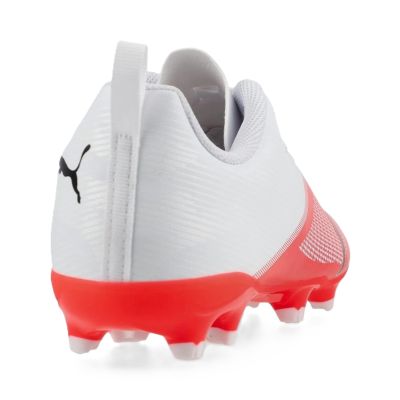 5. Puma Junior Ultra 7 Play FG/AG 109164-01 shoes