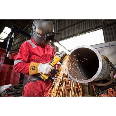 7. 18V XR 2-Piece Combo Kit DCK2026P2T-QW DEWALT