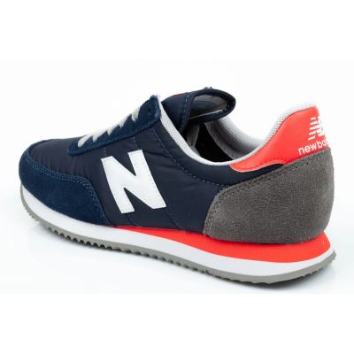 35. New Balance Ul720Ua Shoes