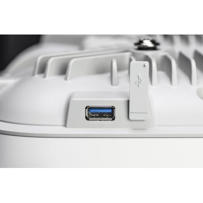 5. LANCOM LX-7500 White PoE Support