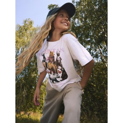 6. Girls' boxy T-shirt with print 4F 4FJKAW26TTSHF4426-10S