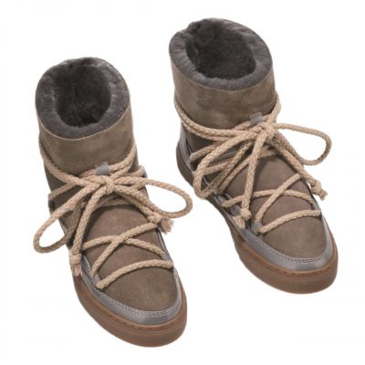 12. Inuikii Classic W 75202-005 Snow Boots