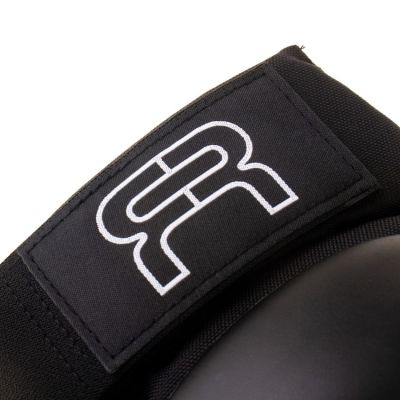 5. FR knee protectors