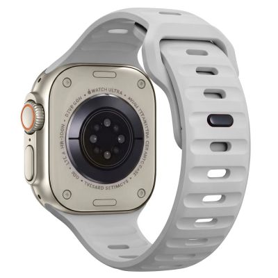 2. Tech-Protect Silicone Line Strap for Apple Watch 44 / 45 / 46 / 49 mm - Gray