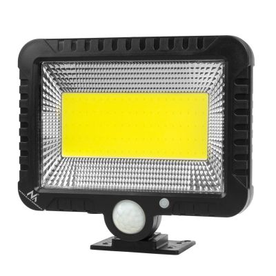 7. MACLEAN SOLAR LED FLOODLIGHT WITH SENSOR MCE438