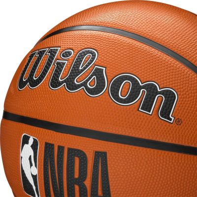 19. WILSON NBA DRV PLUS BSKT BASKETBALL R.7