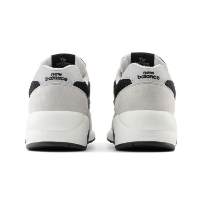 7. New Balance M MT580CB2 shoes