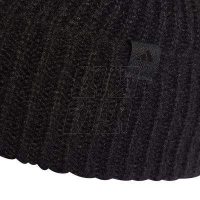 8. Cap adidas Cuff Beanie HM9906