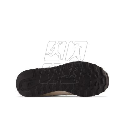 5. New Balance W GW500CE2 shoes – beige