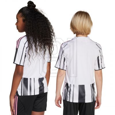 4. adidas Juventus 25/26 Home Jr JN5237 jersey