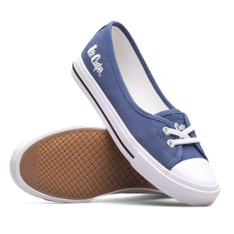 10. Lee Cooper W LCW-23-31-1789L sneakers