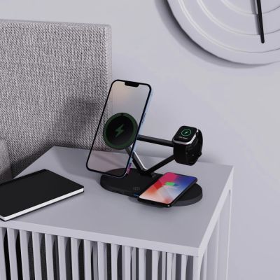 6. Tech-Protect QI15W-A41 3in1 Wireless Charger with MagSafe for Apple Devices - Black
