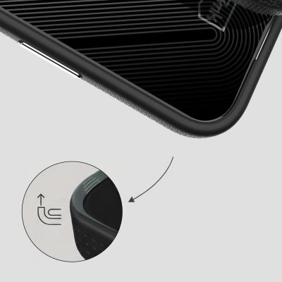6. 3mk Fortis MagCase for iPhone 17 - black