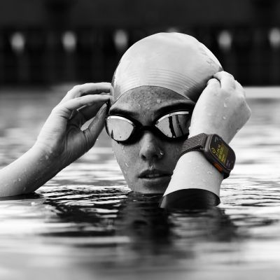 4. Apple Watch Ultra 2 GPS + Cellular 49mm Titanium Case with Black Titanium Milanese Strap - M