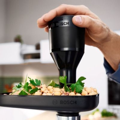 5. BOSCH MFW S660B meat grinder