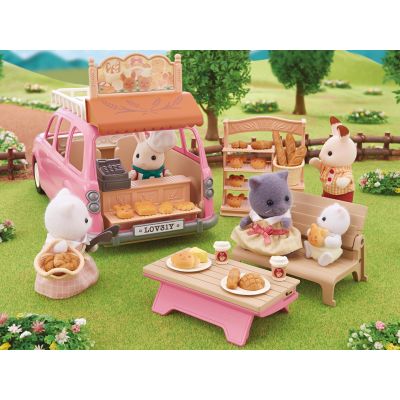 17. Sylvanian Families 5535 Toy Set