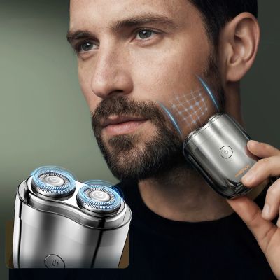 2. MAXGROOM 208 Rated Electric Shaver - Silver