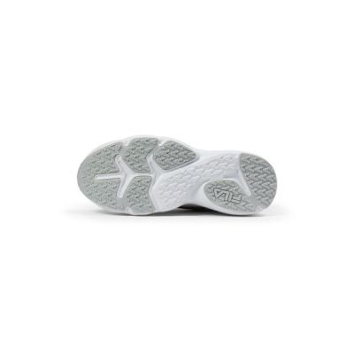 3. Fila Skye ZP women's sports shoes sneakers fashionable white with gold