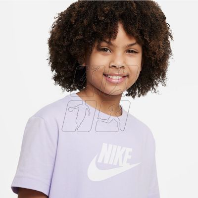 5. Nike Sportswear Jr FD0928 536 T-shirt