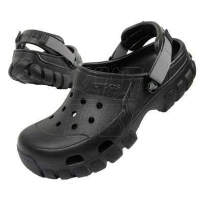 7. Crocs Offroad 202651-02S Flip-Flops