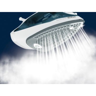 5. Tefal FV2839 Express Steam Iron 2400 W