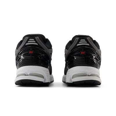 5. New Balance M U1906RCB shoes