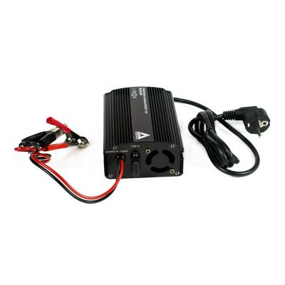 3. 12V mains charger for BC-10 batteries 10A (230V/12V) 3 charging stages