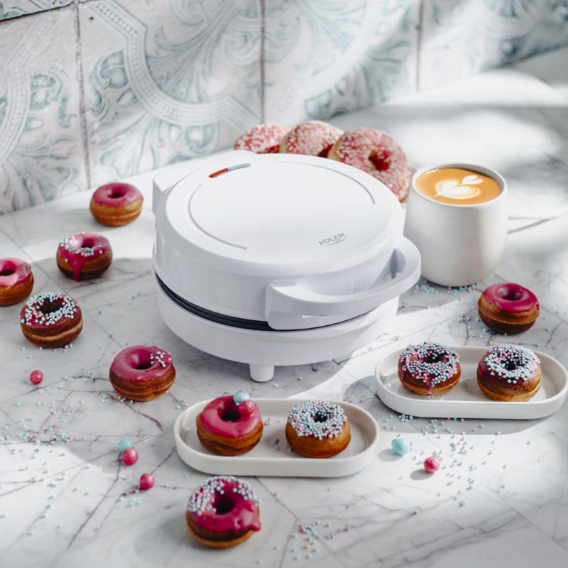 20. ADLER AD 3075 Donut Maker