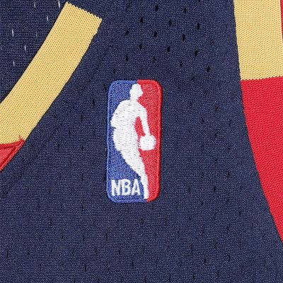 11. Mitchell &Ness Cleveland Cavaliers NBA Swingman Jersey Lebron James M SMJYGS18156-CCANAVY08LJA
