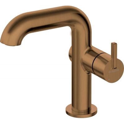 Washbasin tap with rectangular spout