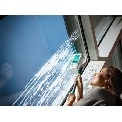 5. LEIFHEIT Dry&Clean 51016 Window Cleaner