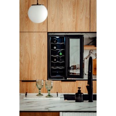 3. ADLER AD 8083 wine refrigerator