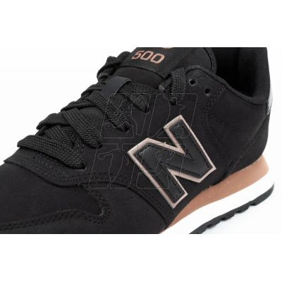 6. New Balance W GW500BR shoes