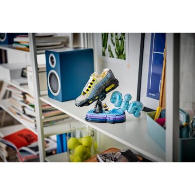 2. LEGO Nike 43025 - Nike Air Max 95 x LEGO Set