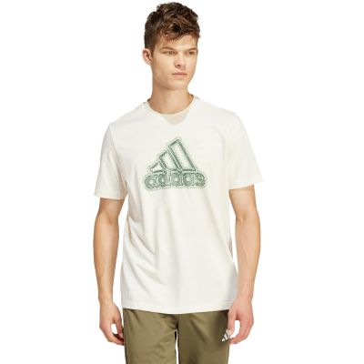 8. adidas Growth Badge Graphic M IS2873 T-shirt