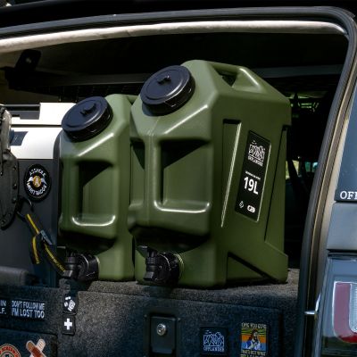 12. OFFLANDER TOURIST WATER TANK 19L