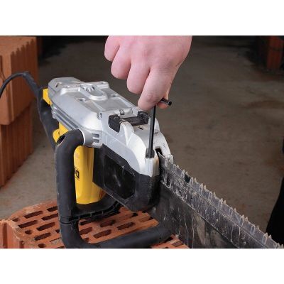 2. DeWALT DWE398 Reciprocating Saw Alligator Saw 430 MM 1700 W