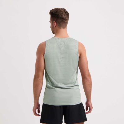 2. Rogelli CORE Running Vest Light Gray XL