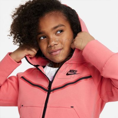 4. Sweatshirt Nike Sportswear Tech Fleece Jr CZ2570-894