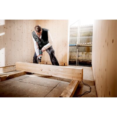 4. Metabo BEV 1300-2 3100 RPM Central Locking 2.7 kg