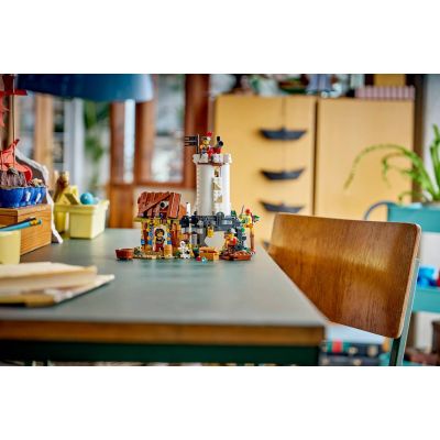8. LEGO Creator 3in1 31387 - Legendary Pirate Ship