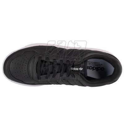 3. Adidas Courtic M GX6319 shoes 