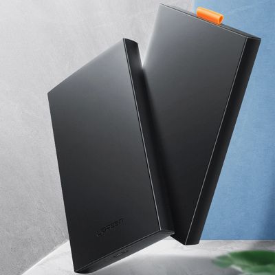 2. Ugreen SSD/HDD 2.5'' USB 3.0 SATA Black (CM237)