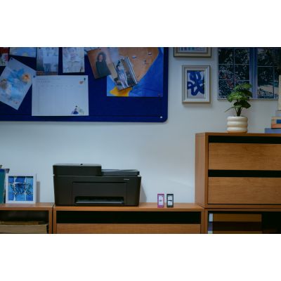 240. HP DeskJet 4320 All-in-One Printer