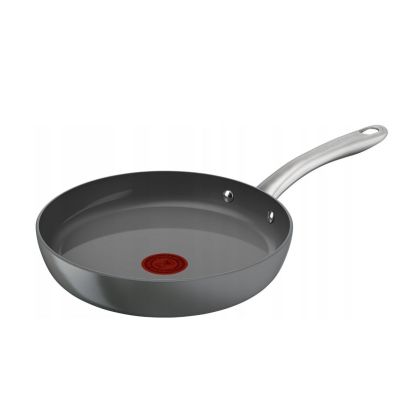 6. TEFAL Renew+ frying pan 24 cm C4240443