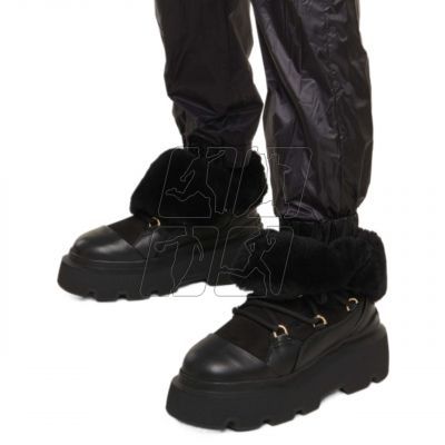 5. Inuikii Endurance W 75202-112 snow boots