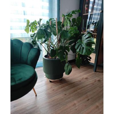 6. MILLY FLOWER POT DIAMETER 24 CM COPPER