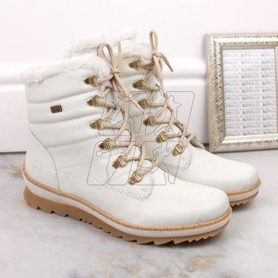 6. Leather waterproof boots insulated with wool Remonte W RKR629 white