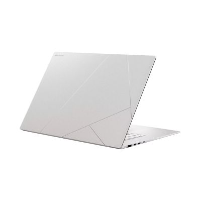 2. ASUS Zenbook S 16 UM5606GA-SR223X Ryzen AI 9 465 16.0" 3K 120Hz 500nits AGLR 32GB LPDDR5X SSD 1TB AMD Radeon Graphics 1080p + IR Camera 83Wh W11 Pro Aluminum Scandinavian White